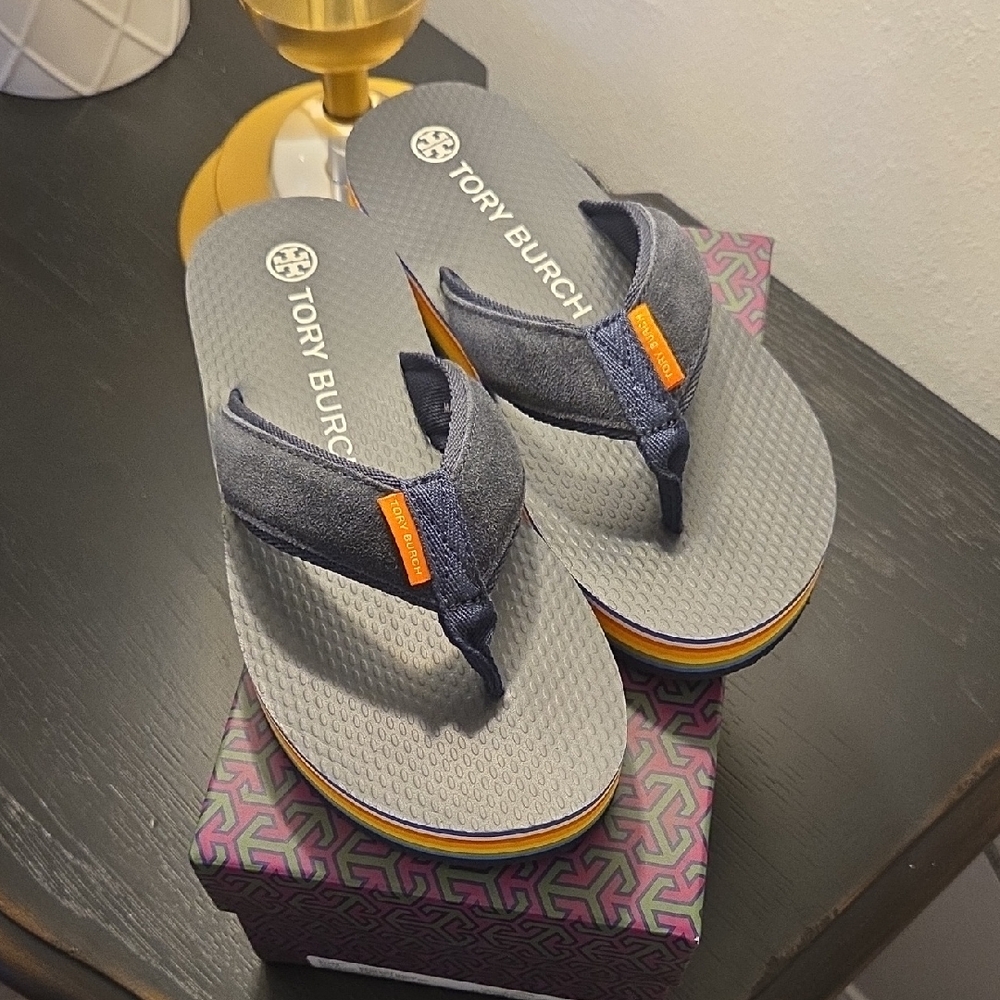 Tory Burch 70s flip flops color Perfect Navy NWT